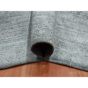 8'10"x8'10" Gray, Plant Based Silk, Transitional Design Raised Pattern Hand Knotted, Square Oriental Rug FWR451338