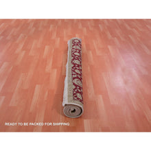 Load image into Gallery viewer, 4&#39;10&quot;x7&#39;3&quot; Moderne White And Sangria Red, Thick And Plush, Rajasthan Design With All Over Leaf Pattern, Hand Knotted Wool And Silk, Oriental Rug FWR452178