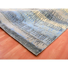 Load image into Gallery viewer, 9&#39;x12&#39;4&quot; Foggy Dew Gray With Rudy Blue, Contemporary Intricate Brick Design, 100% Wool, Hand Knotted Oriental Rug FWR452472