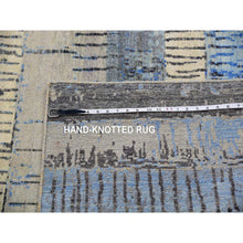 Load image into Gallery viewer, 9&#39;x12&#39;4&quot; Foggy Dew Gray With Rudy Blue, Contemporary Intricate Brick Design, 100% Wool, Hand Knotted Oriental Rug FWR452472
