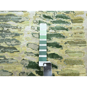 6'1"x9'3" Shades of Green, Crocodile Safari Design, 100% Silk, Hand Knotted, Soft Pile, Oriental Rug FWR452856