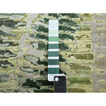 Load image into Gallery viewer, 5&#39;1&quot;x7&#39;3&quot; Eden Green, Crocodile Safari Design, Borderless, 100% Silk, Hand Knotted, Oriental Rug FWR452862