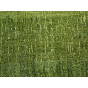 9'x12'3" Moss Green, Vertical Ombre Design, Hand Knotted, Soft And Vibrant Wool, Oriental Rug FWR452892
