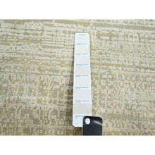 Load image into Gallery viewer, 9&#39;x12&#39;4&quot; Shades Of Ivory, Gradation Design, Modern, Textured Wool &amp; Pure Silk, Hand Knotted, Oriental Rug FWR453030
