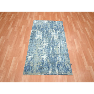 3'2"x5'2" Powder Blue, Wool And Real Silk, Abstract Design, Denser Weave, Hi-low Pile, Hand Knotted, Oriental Rug FWR453216