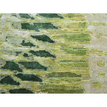 Load image into Gallery viewer, 9&#39;x12&#39;2&quot; Shades of Green, Crocodile Safari Design, 100% Silk, Densely Woven, Hand Knotted, Oriental Rug FWR453306