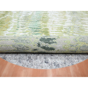 8'x8' Swamp Green, Crocodile Safari Design, 100% Silk, Lush and Plush, Hand Knotted, Round, Oriental Rug FWR453348