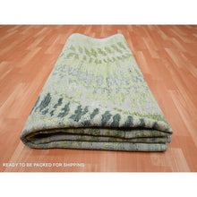 Load image into Gallery viewer, 8&#39;x8&#39; Swamp Green, Crocodile Safari Design, 100% Silk, Lush And Plush, Hand Knotted, Round, Oriental Rug FWR453348