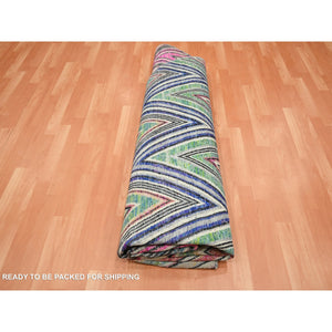 9'10"x9'10" Hot Pink, Colorful Chevron Design, Hand Knotted, Sari Silk with Textured Wool, Round, Oriental Rug FWR453408
