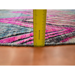 9'10"x9'10" Hot Pink, Colorful Chevron Design, Hand Knotted, Sari Silk with Textured Wool, Round, Oriental Rug FWR453408