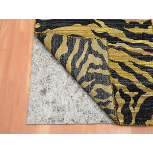 2'6"x12' Jade Black wih Gold, Tiger Skin Design, 100% Textured Wool, Hand Knotted, Runner, Oriental Rug FWR453444