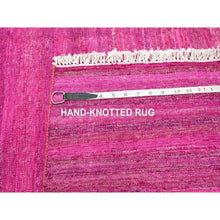 Load image into Gallery viewer, 9&#39;1&quot;x11&#39;7&quot; Hot Pink, Sari Silk, Solid Design Kilim, Flat Weave, Hand Woven, Oriental Rug FWR453462