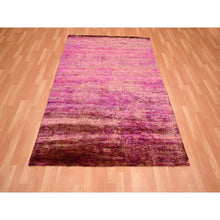 Load image into Gallery viewer, 5&#39;x6&#39;10&quot; Shades Of Pink, Abrash Design, Sari Silk, Plain, Soft To The Touch, Hand Knotted, Oriental Rug FWR453870