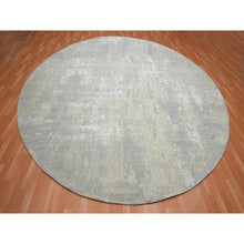 Load image into Gallery viewer, 11&#39;10&quot;x11&#39;10&quot; Light Gray, Modern Abstract Design with Soft Colors, Wool and Pure Silk, Hand Knotted, Round, Oriental Rug FWR454050