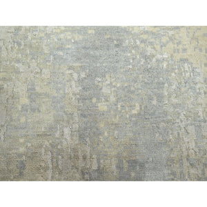 11'10"x11'10" Light Gray, Modern Abstract Design with Soft Colors, Wool and Pure Silk, Hand Knotted, Round, Oriental Rug FWR454050