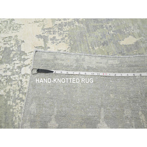 9'x12' Misty Gray, Modern Abstract Design with Soft Colors, Wool and Pure Silk, Hand Knotted, Oriental Rug FWR454068