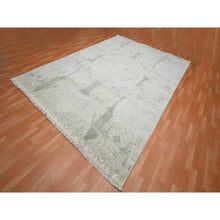 Load image into Gallery viewer, 8&#39;10&quot;x12&#39; Alabaster White, Jewelry Design, Wool And Silk, Hand Knotted, Densely Woven, Oriental Rug FWR454092