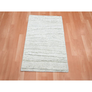 2'x3' Pearl White, Modern, Wavy Design, Hand Knotted, Pure Silk, Lush and Plush, Sample, Mat, Oriental Rug FWR454248