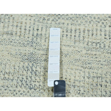 Load image into Gallery viewer, 8&#39;x8&#39; Vanilla Ice White, Organic Sustainable Textile, Tone On Tone Modern Grass Design, Hand Knotted Soft Wool, Oriental Square Rug FWR456138