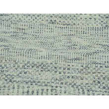 Load image into Gallery viewer, 6&#39;x9&#39; Polar Bear White, Hand Knotted Tone On Tone Modern Grass Design, Organic Sustainable Textile, Natural Wool, Oriental Rug FWR456150