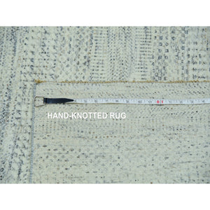 6'x9' Pristine White, 250 KPSI, Nain with Flower Medallion Design, Wool and Silk, Soft Pile, Hand Knotted, Oriental Rug FWR549516