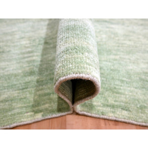 9'4"x12'4" Mist Green, Modern Plain Design, Borderless, Pure Wool, Hand Knotted, Oriental Rug FWR456480