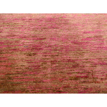 Load image into Gallery viewer, 7&#39;9&quot;x10&#39; Rose Pink, Sari Silk, Modern Line Design, Hand Knotted, Soft to the Touch, Oriental Rug FWR457122