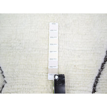 Load image into Gallery viewer, 9&#39;2&quot;x12&#39;1&quot; Daisy White, Moroccan Weave With Geometric Line Design, Modern, Textured Pile, Natural Undyed Wool, Shabby Chic, Hand Knotted, Oriental Rug FWR457332