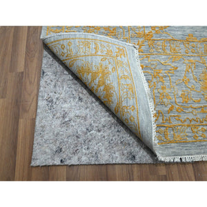 10'x14' Misty Gray with Gold, Tone on Tone, Persian Influence Design, Hand Knotted, Wool & Silk, Oriental Rug FWR457872
