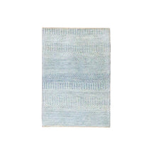 Load image into Gallery viewer, fine wool rugs
