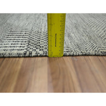 Load image into Gallery viewer, 2&#39;x3&#39; Chiffon White, Lush And Plush, Hand Knotted, Wool With Touch Of Silk, Modern Grass Design, Tone On Tone, Mat, Oriental Rug FWR458994