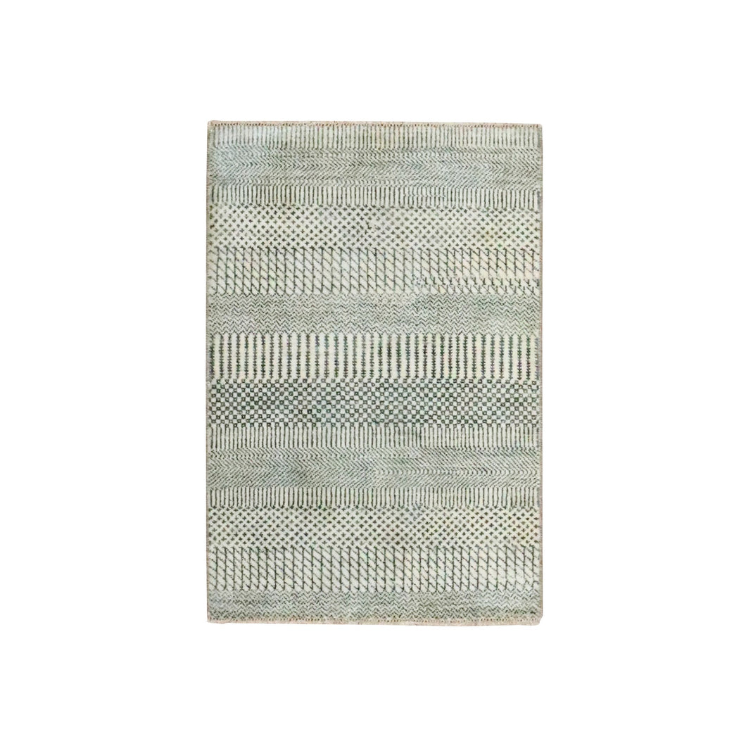 2'x3' Gray-Beige, Modern Grass Design, Hand Knotted, Wool with touch of Silk, Tone on Tone, Lush and Plush, Sample, Mat, Oriental Rug FWR459714