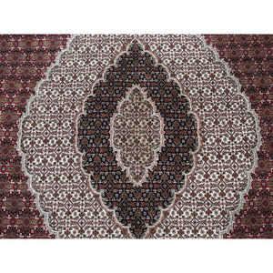 10'x16' Barn Red, Tabriz Mahi With Large Medallion, 100% Wool, Hand Knotted, Special Wide And Long Size Oriental Rug FWR468192