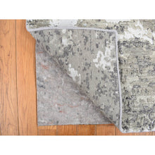 Load image into Gallery viewer, 4&#39;x6&#39; Laurel Green, Abstract Galaxy Design, 100% Wool, Hand Knotted, Oriental Rug FWR468468