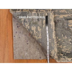 3'3"x5' Swarovski Gray, Hand Knotted Wool and Silk, Modern Abstract Design, Denser Weave, Oriental Rug FWR469308