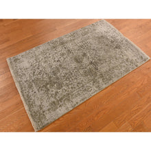 Load image into Gallery viewer, 3&#39;2&quot;x5&#39;1&quot; Cloud Gray, Broken Persian Design, Hand Knotted, Wool and Pure Silk, Oriental Rug FWR469608
