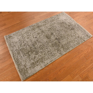 3'2"x5'1" Cloud Gray, Broken Persian Design, Hand Knotted, Wool and Pure Silk, Oriental Rug FWR469608