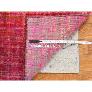 1'6"x2' Jazzy Red, Pure Sari Silk, Sample, Strike Off, Hand Knotted, Oriental Rug FWR470652
