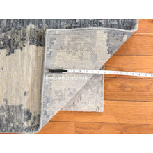 Load image into Gallery viewer, 4&#39;x6&#39; Nevada Gray, Galaxy Design, 100% Wool, Hand Knotted Oriental Rug FWR470754
