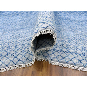 10'x14'1" Blue, Modern Chiaroscuro Collection, Thick And Plush Pure Wool Hand Knotted, Oriental Rug FWR475050