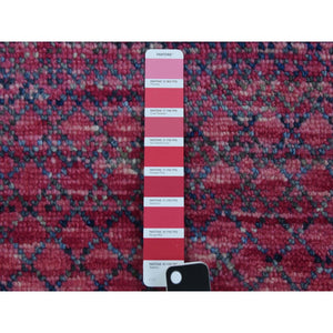 8'1"x10'2" Rose Pink, Thick And Plush Pure Wool Hand Knotted, Modern Chiaroscuro Collection, Oriental Rug FWR475188