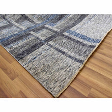 Load image into Gallery viewer, 9&#39;x12&#39;1&quot; Cloud Gray, Geometric Opened Up Plaid Design, 100% Wool Hand Knotted, Oriental Rug FWR476286