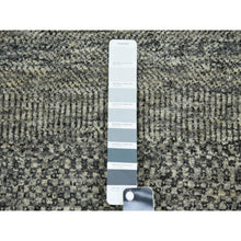 Load image into Gallery viewer, 8&#39;x10&#39;1&quot; Medium Gray, Modern Grass Design, Natural Undyed Wool, Hand Knotted, Oriental Rug FWR476718