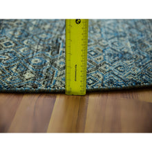 Load image into Gallery viewer, 10&#39;x10&#39; Yale Blue, 100% Plush Wool, Hand Knotted, Kohinoor Herat Small Geometric Repetitive Design, Round Oriental Rug FWR476790