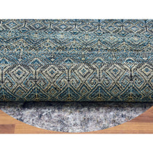 Load image into Gallery viewer, 8&#39;x8&#39; Yale Blue, Kohinoor Herat Small Geometric Repetitive Design, 100% Plush Wool, Hand Knotted, Round Oriental Rug FWR476796