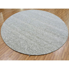 Load image into Gallery viewer, 9&#39;5&quot;x9&#39;6&quot; Goose Gray, Tone On Tone, Undyed 100% Wool, Hand Knotted Modern Grass Design, Round Oriental Rug FWR477066