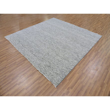 Load image into Gallery viewer, 8&#39;x8&#39; Silver Gray, Natural Undyed Wool, Modern Grass Design, Hand Knotted, Tone On Tone, Square Oriental Rug FWR477072