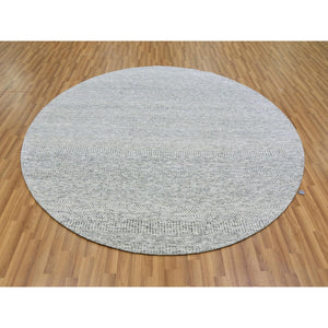 7'9"x7'9" Perfect Gray, Tone On Tone, Undyed Pure Wool, Grass Design, Hand Knotted, Round Oriental Rug FWR477090