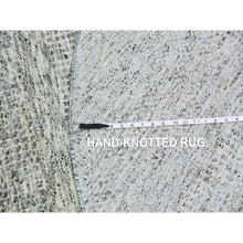 Load image into Gallery viewer, 6&#39;x6&#39; Silver Chalice Gray, Modern Grass Design, Tone On Tone, Undyed 100% Wool, Hand Knotted, Round Oriental Rug FWR477114