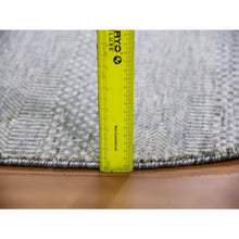 Load image into Gallery viewer, 5&#39;x5&#39; Rustic Gray, Tone On Tone, Hand Knotted, Pure Undyed Wool, Round Grass Design Oriental Rug FWR477264